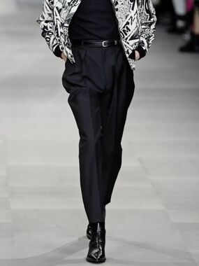 Celine Spring 2019 Hedi Slimane Black Pleated Wool Gabardine Pants Trousers 44